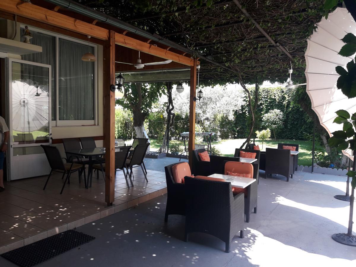 Nana Hotel 卡梅纳维洛拉 外观 照片